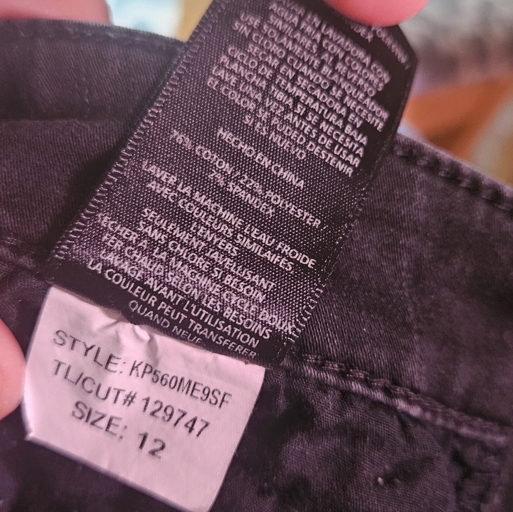 The KUT from the Kloth Stevie Straight Leg jean in black Sz.12 - Picture 6 of 9